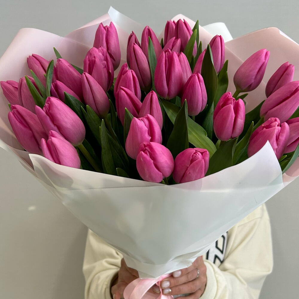 Розовые тюльпаны — вид 4