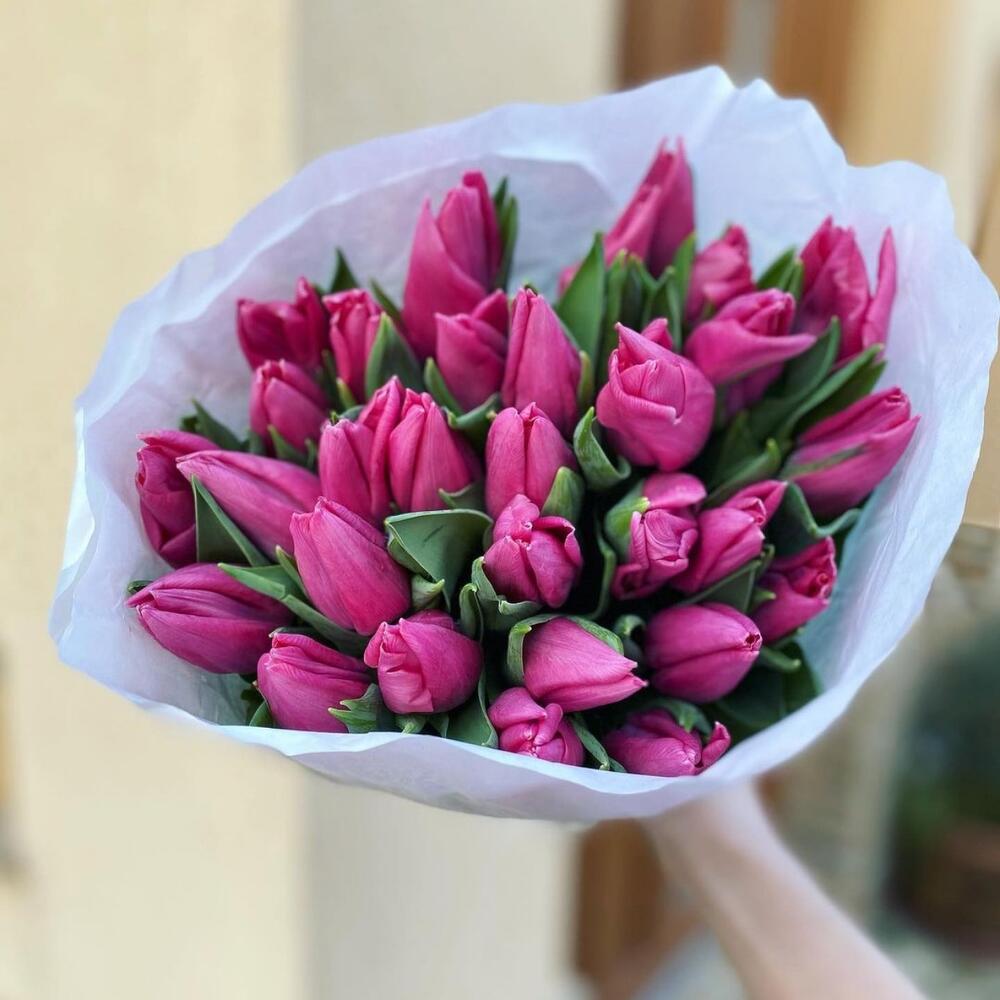 Сиреневые тюльпаны — свежие цветы с доставкой