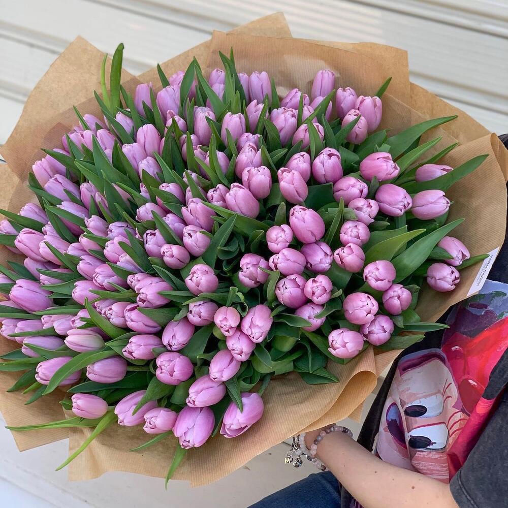 Сиреневые тюльпаны — вид 2